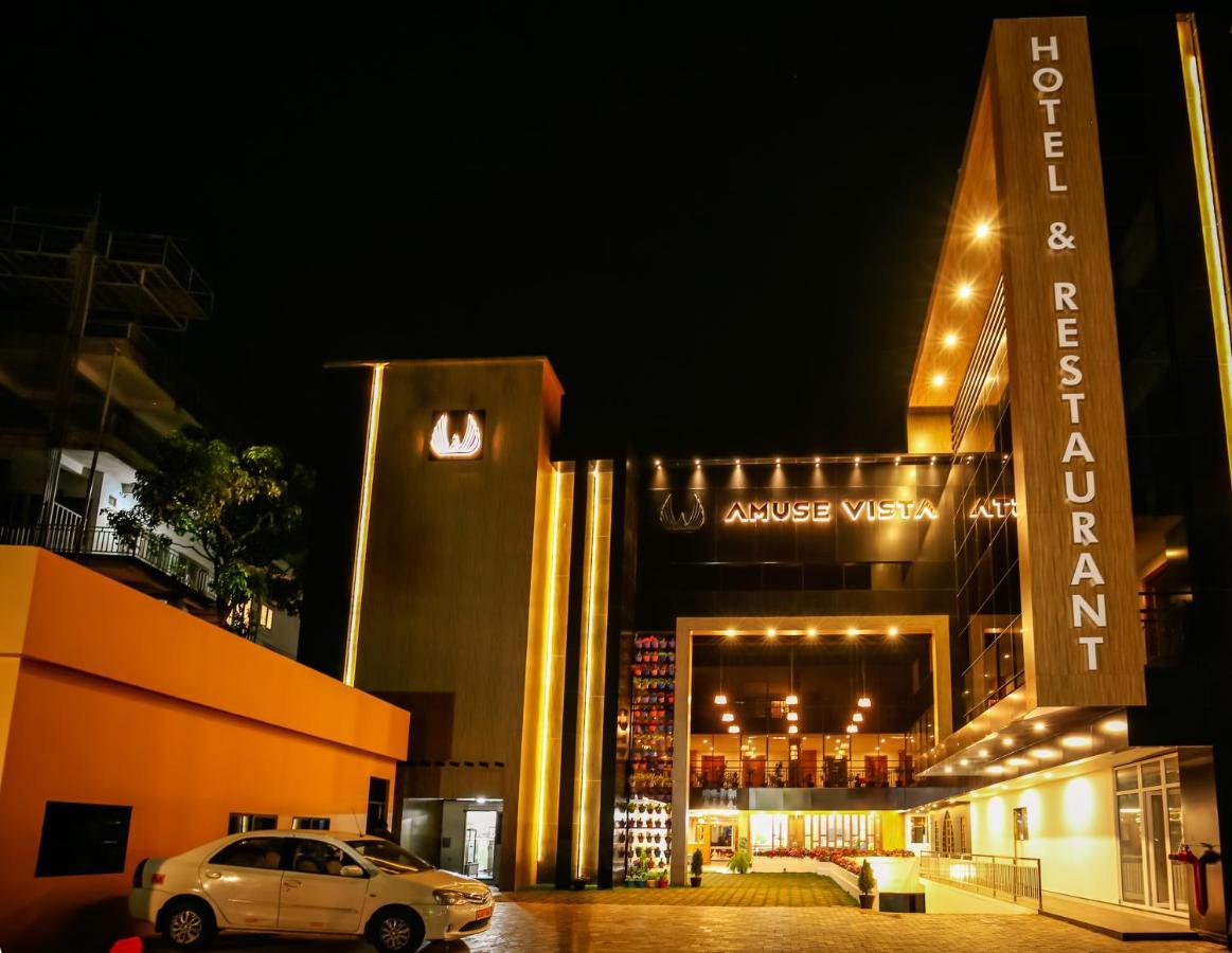 Amuse Vista Resorts And Spa Anachal Exterior foto