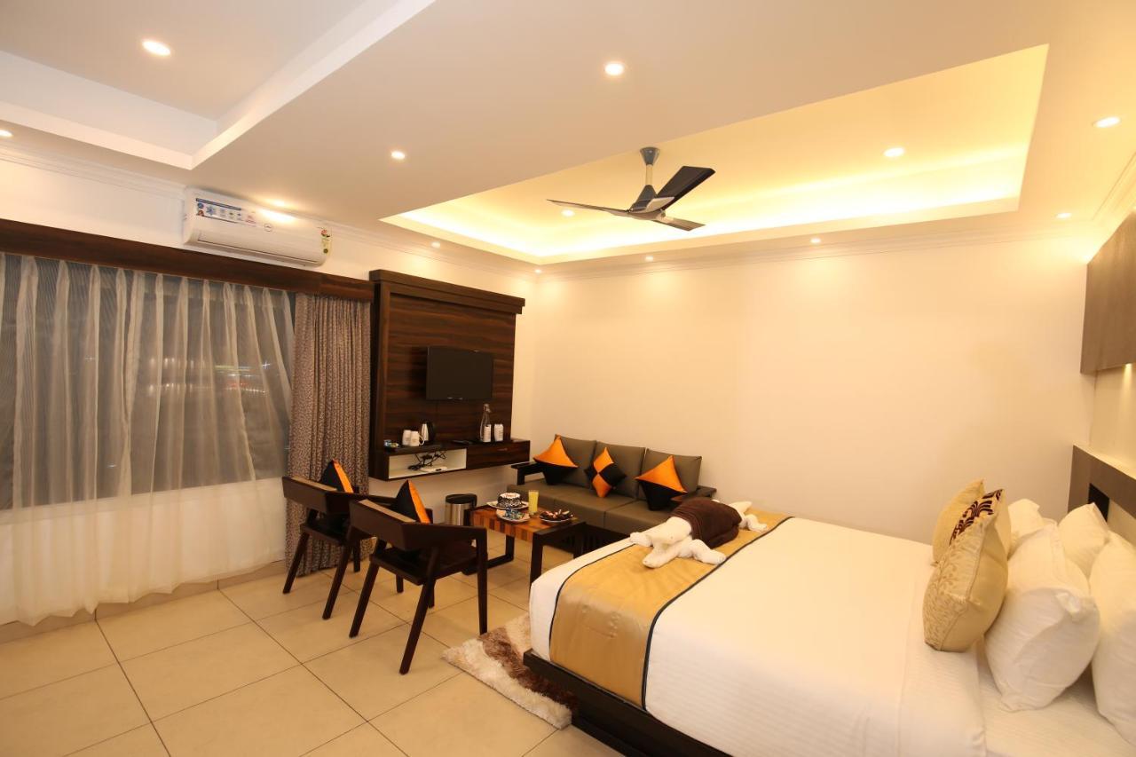Amuse Vista Resorts And Spa Anachal Exterior foto